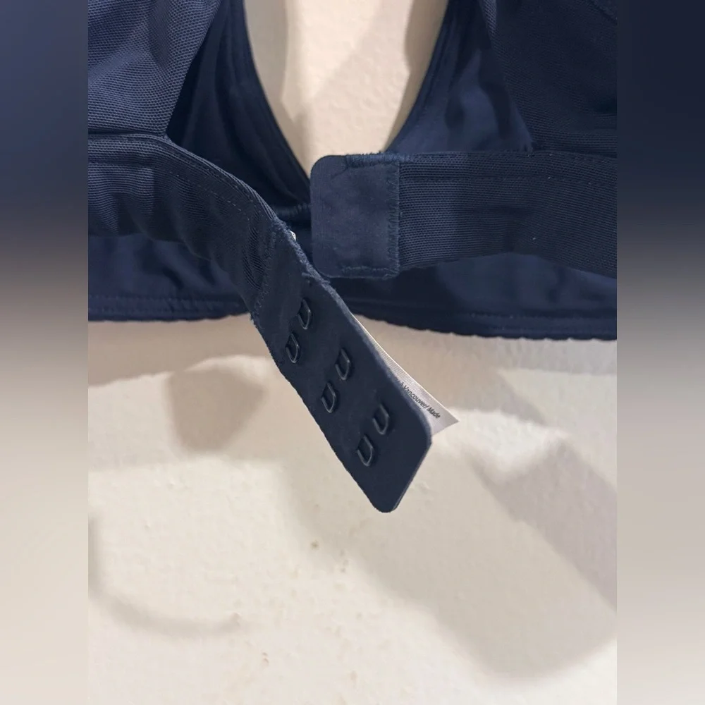 Lululemon Athletica Deep Blue Sports Bra - Picture 3 of 7